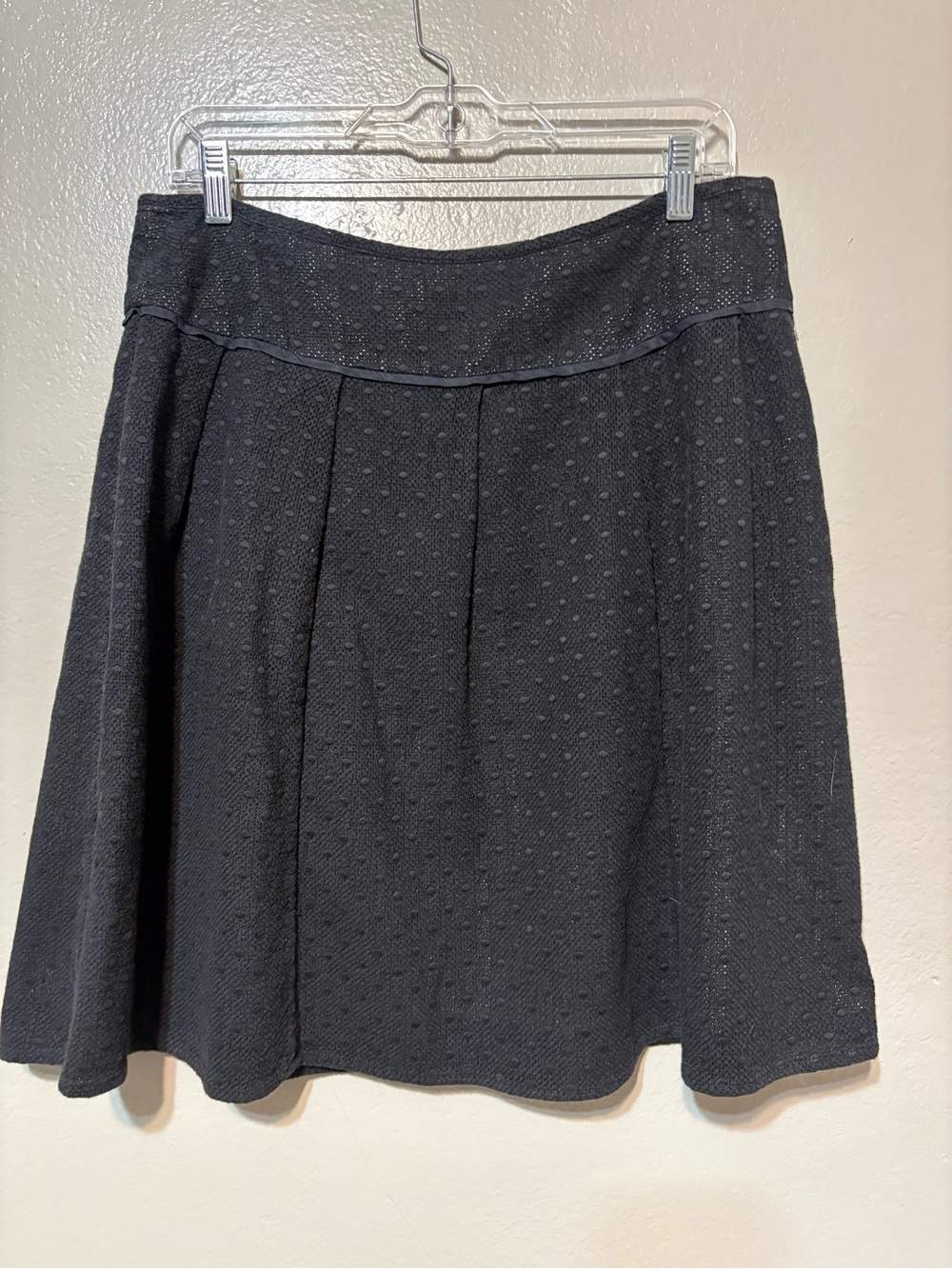Adorable Classic Lined Black Women's Skirt Size 12P - Picture 2 of 14